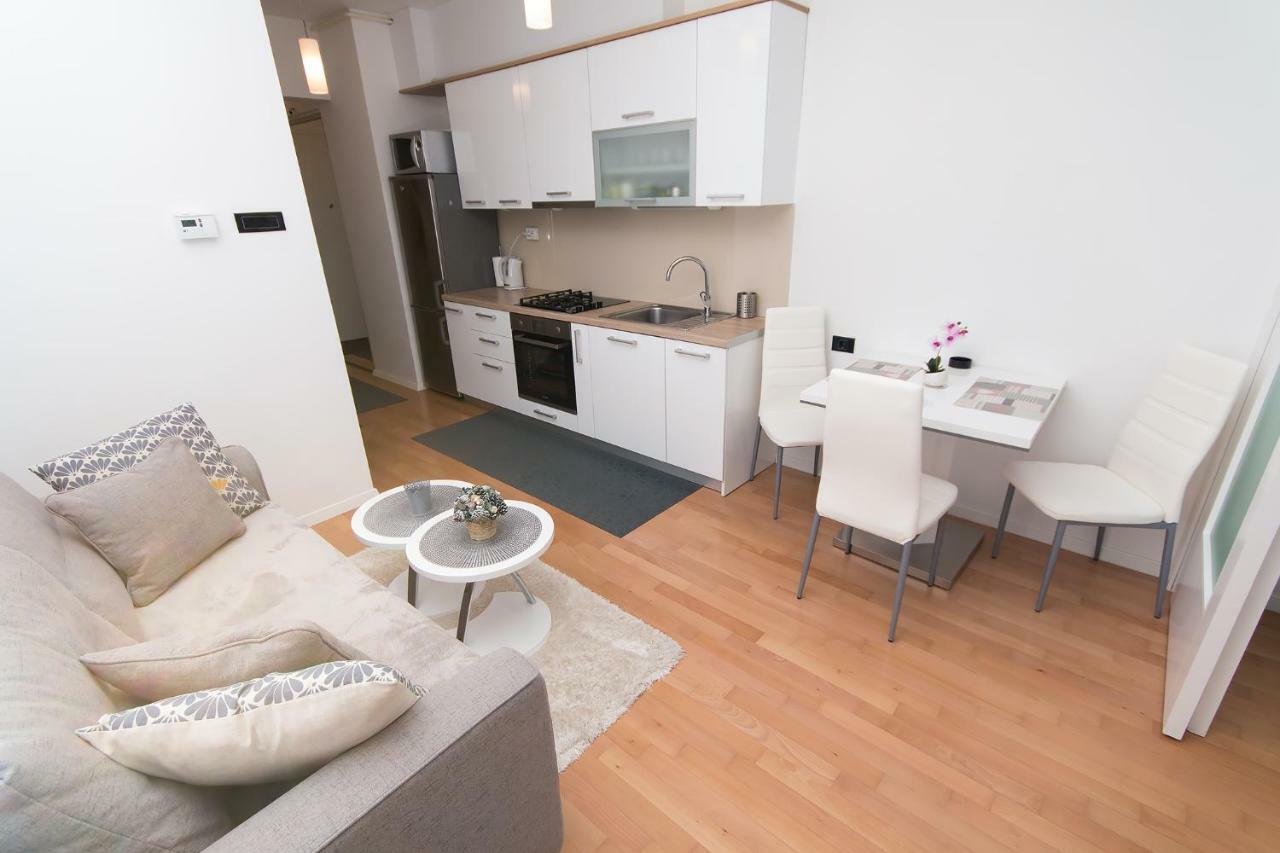 Studio Apartman Bella Apartamento Zagreb Exterior foto